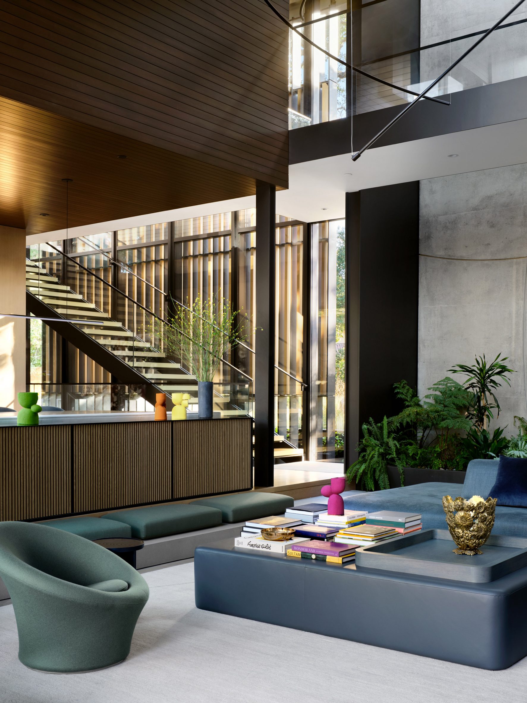 Top Picks - 7 Double-height Living Rooms Bringing Airy Elegance Home