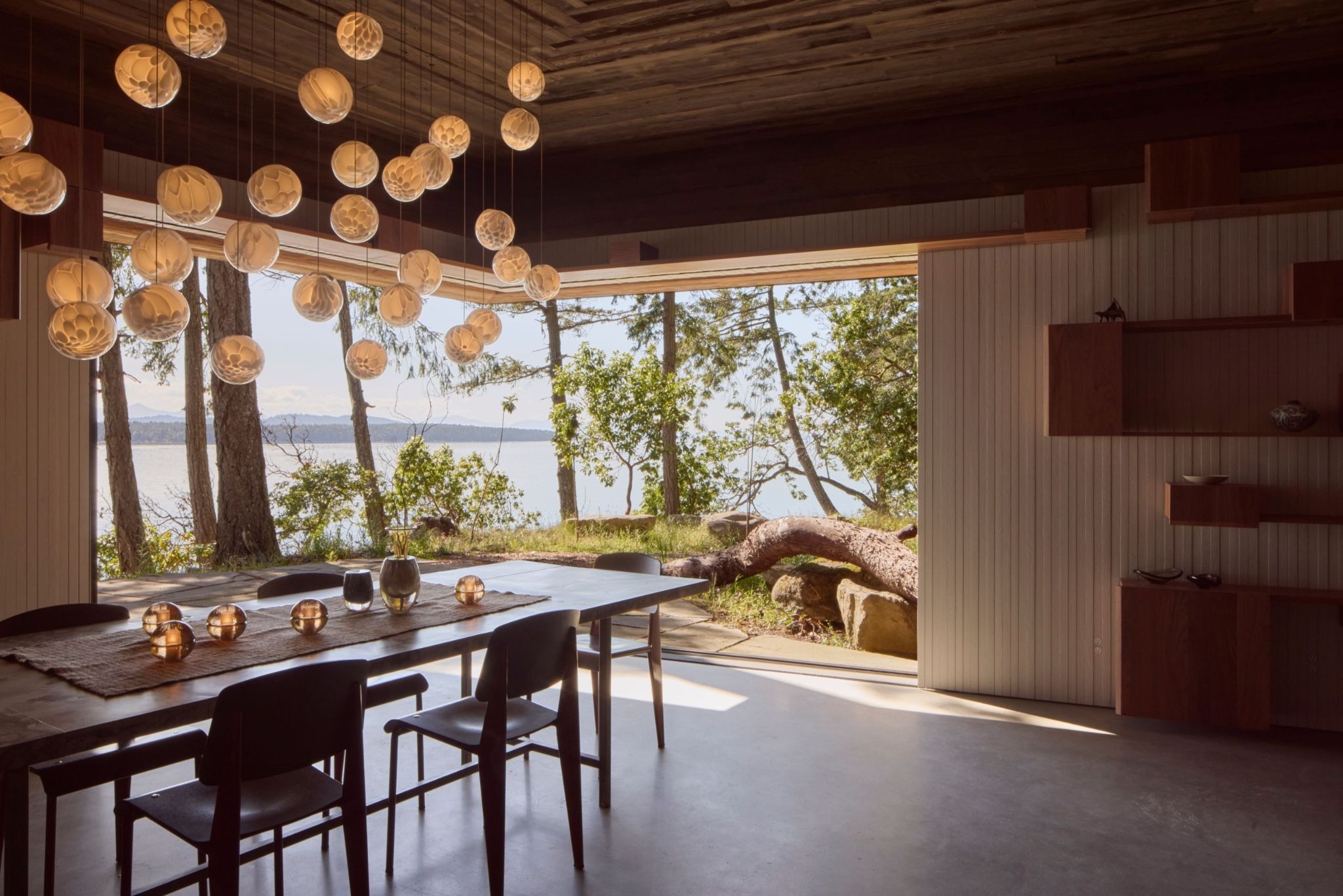 Omer Arbel’s 91.0: A Meditation on Material and Transformation