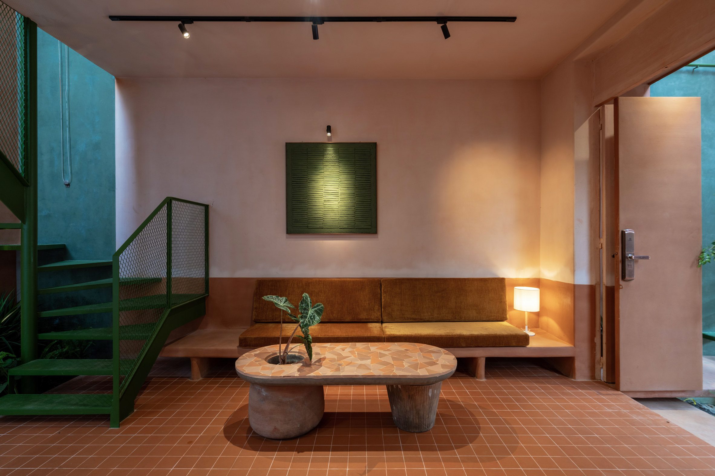 Top Picks - 7 Earth-tone Palettes Redefining Modern Living