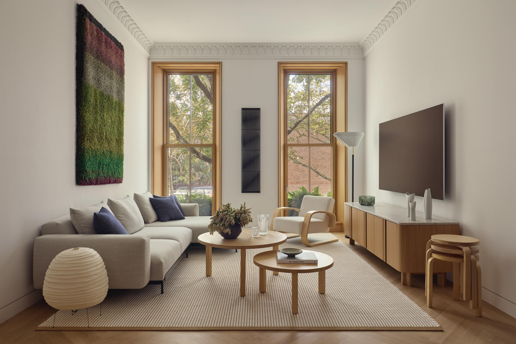 Between Eras: A Brooklyn Townhouse Reworked For Modern Living