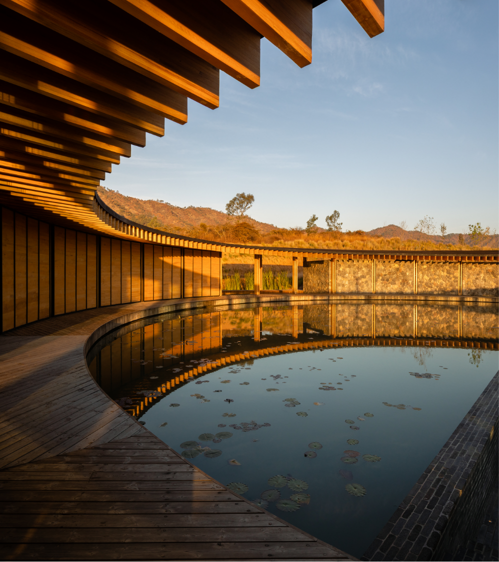 Between Mountain and Lake: Clubhouse Design That Bridges Place & Purpose