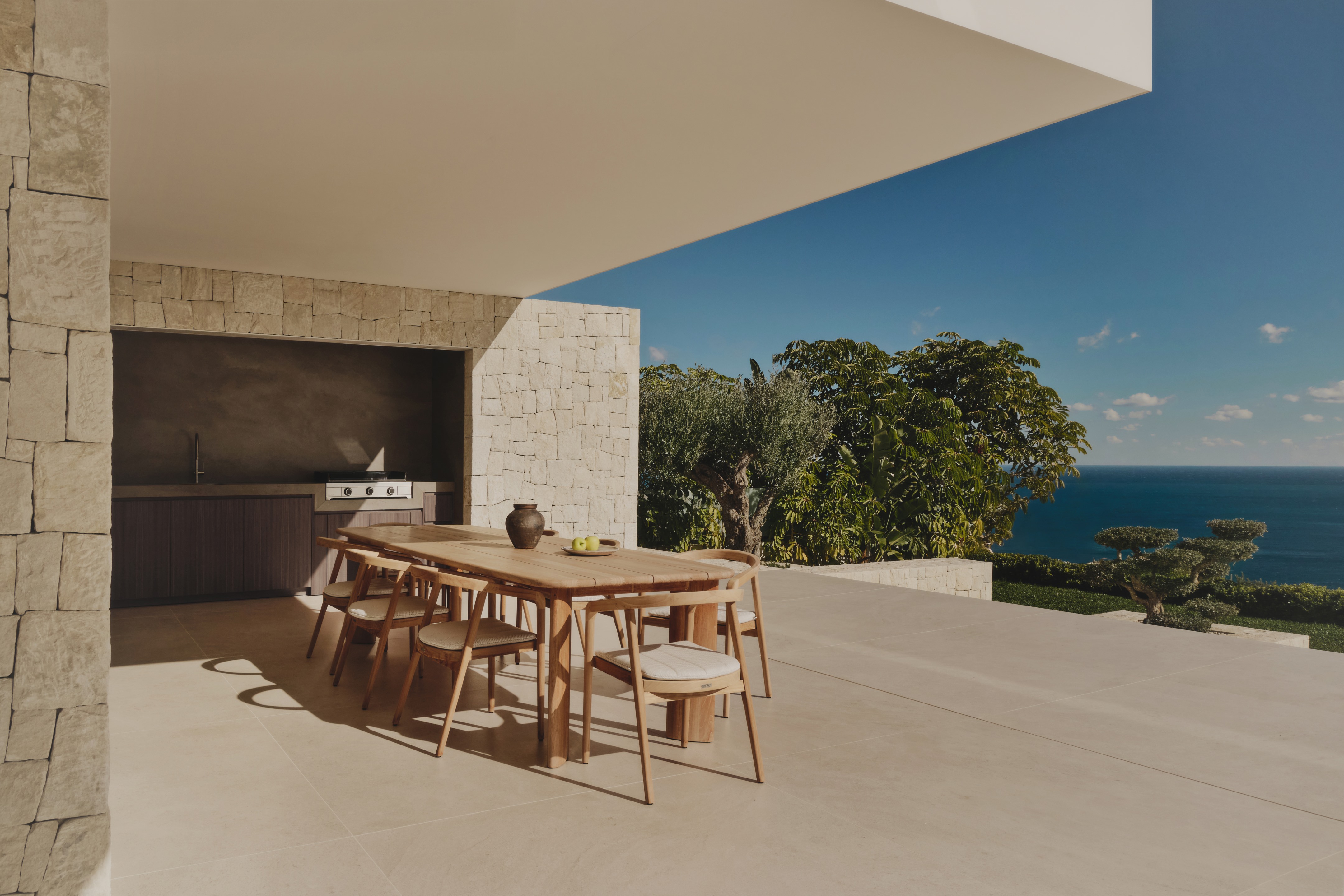 Framing The Mediterranean: The Quiet Precision Of Casa L5
