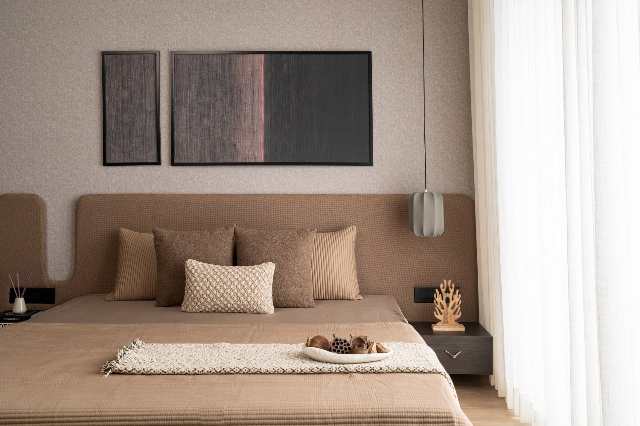 Top Picks - 8 Monochrome Homes That Master Minimal Drama