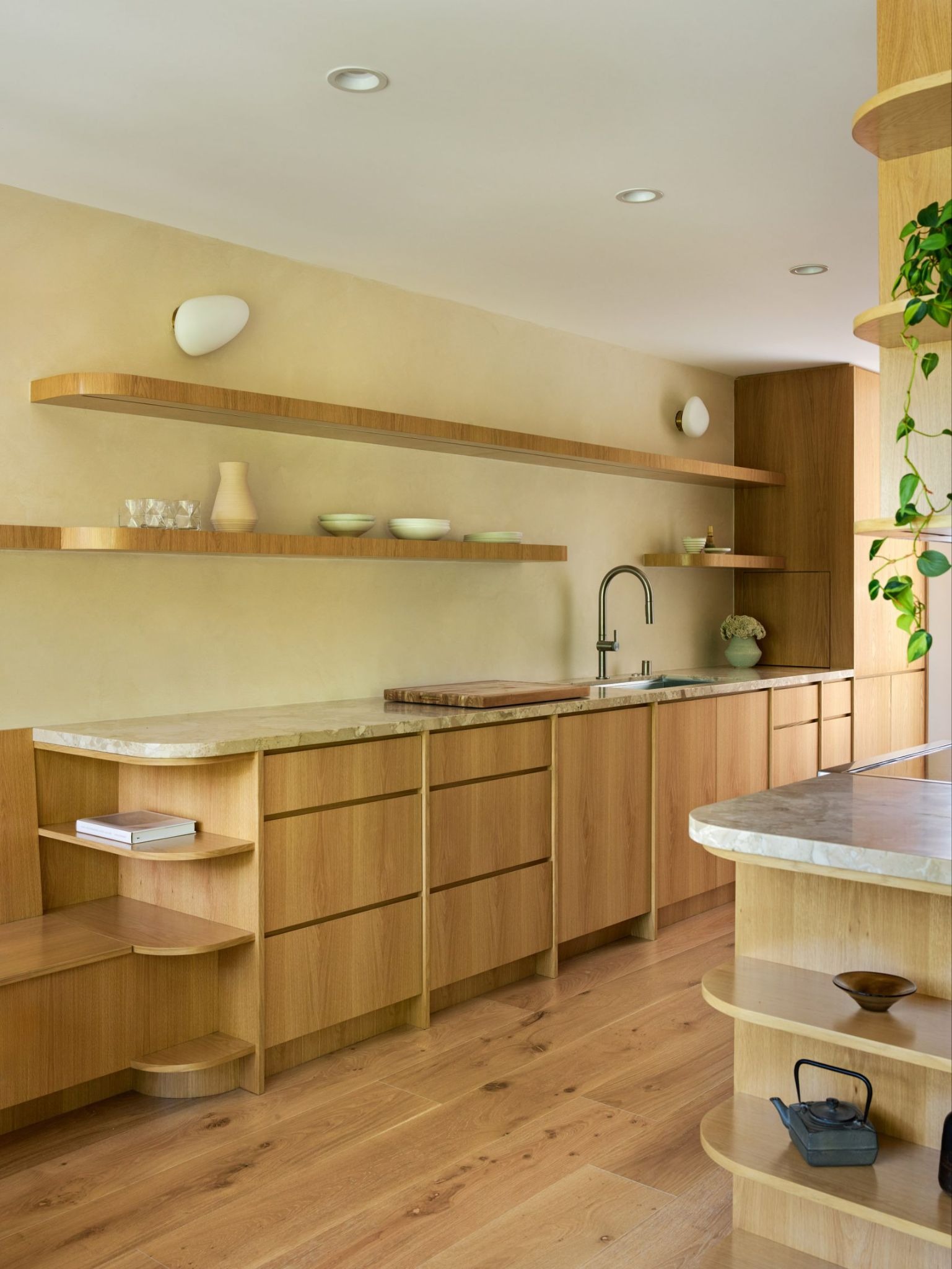 Cover Architecture Breathes New Oxygen into a Dormant Pasadena Post-and-Beam