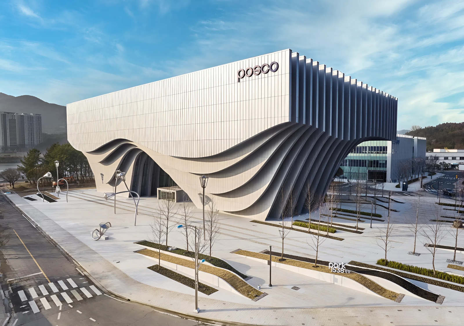 Park1538 by UnSangDong Architects: Layered Steel Ribs and Reflective Cladding in Gwangyang