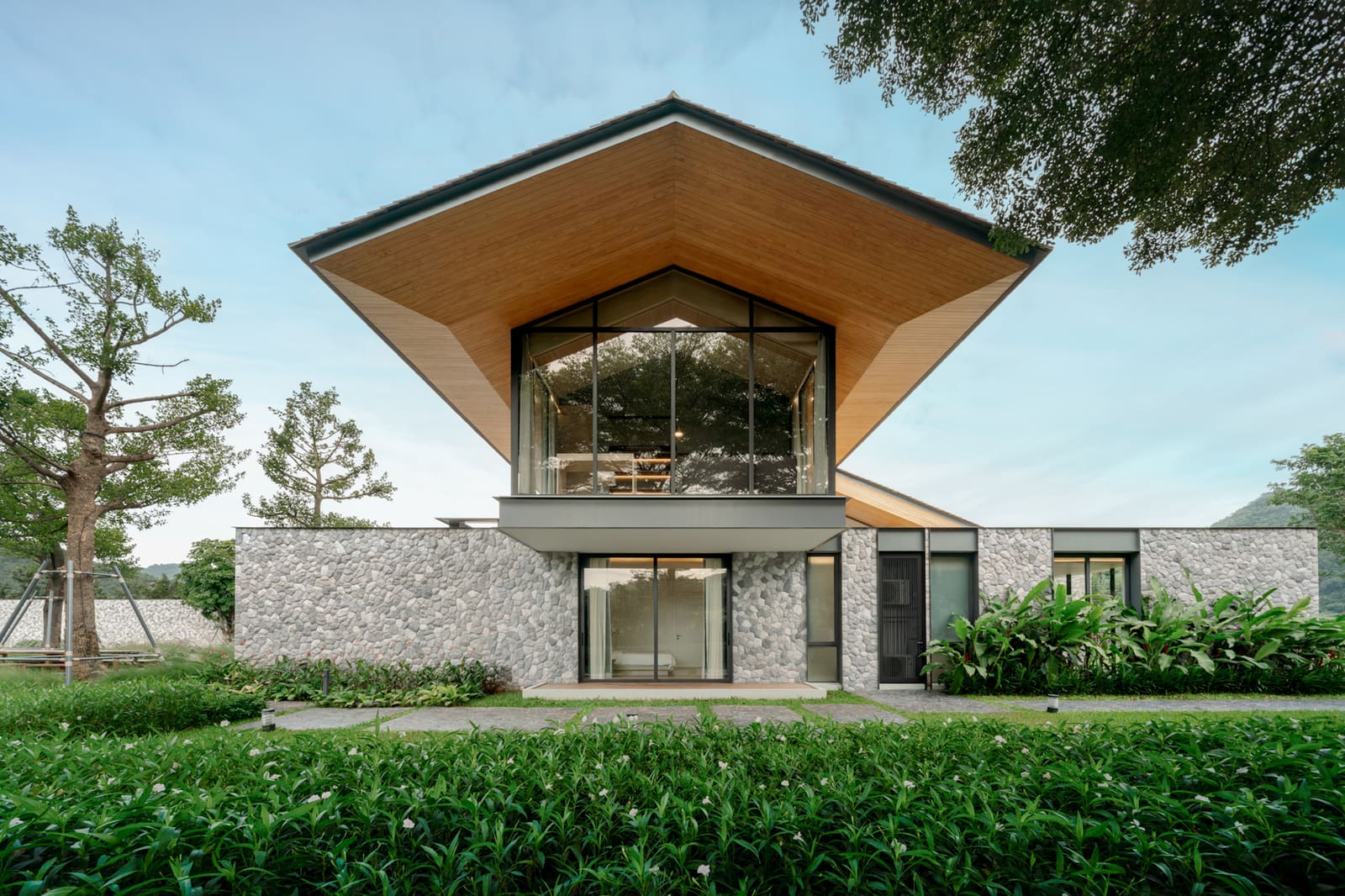 Designing for Stillness: A Retirement Home in Khao Yai's Mountain Shadow