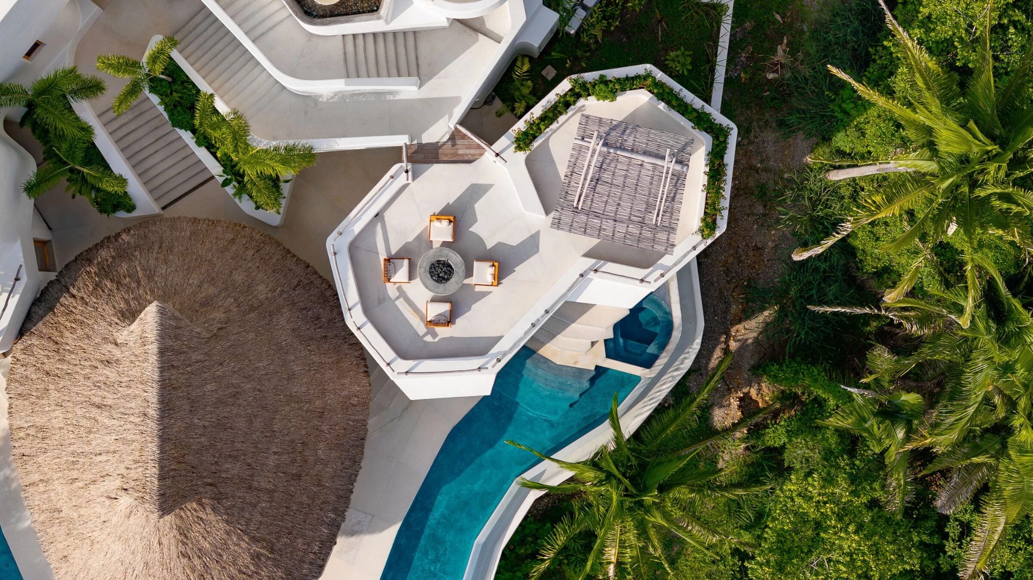 Casa Chachalaca’s Open Structure Celebrates the Ritual of Coastal Life