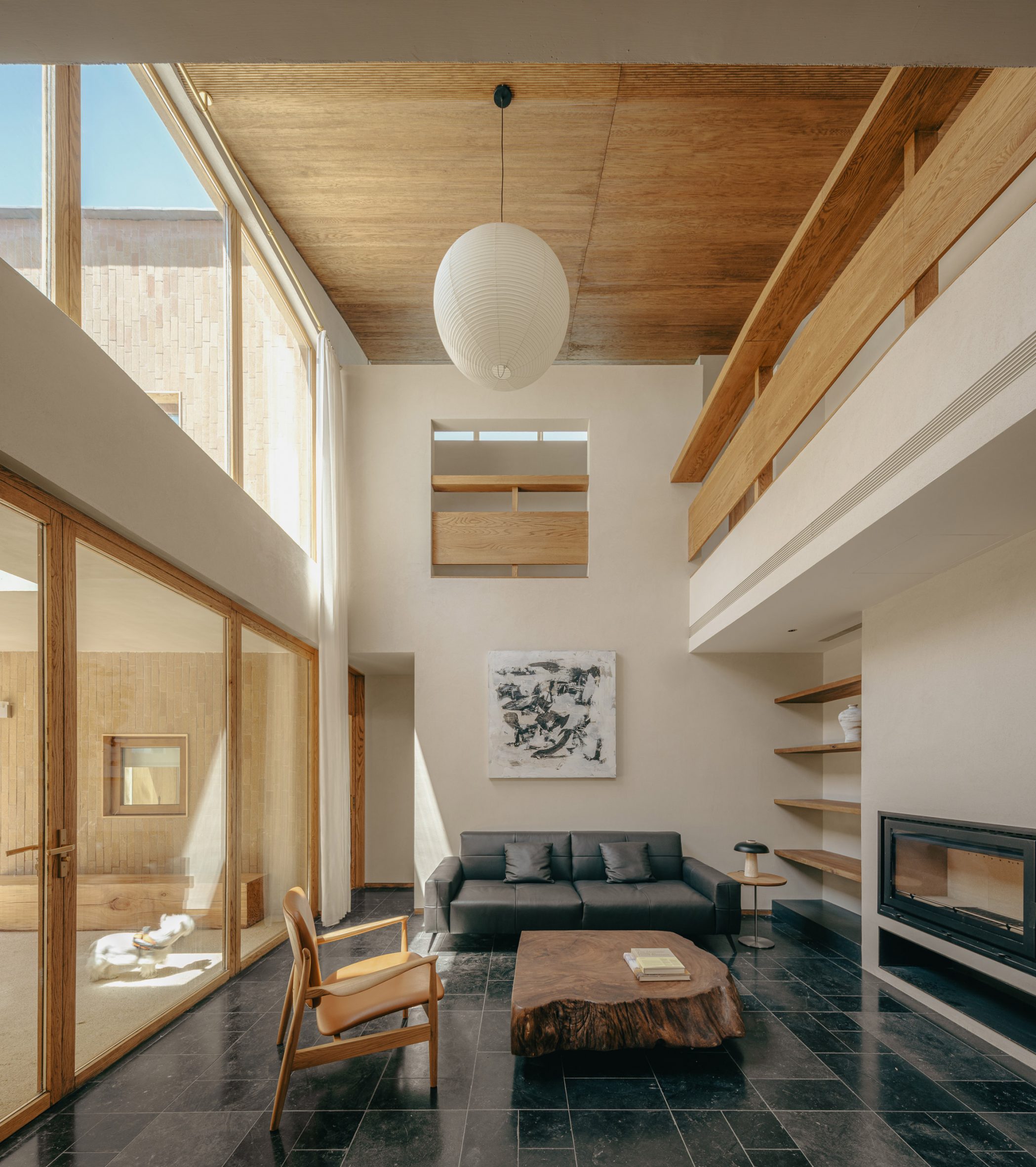 Top Picks - 7 Double-height Living Rooms Bringing Airy Elegance Home
