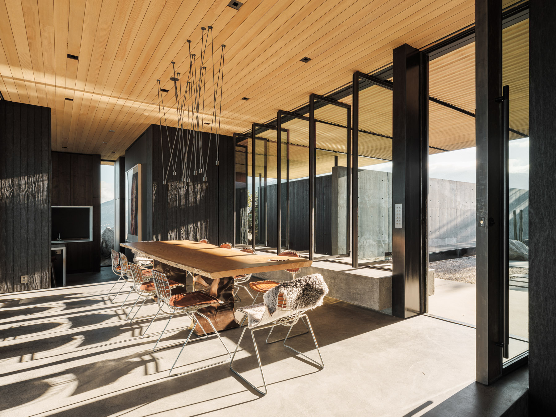 Living Among Stones And Sky: Inside Aidlin Darling Design’s High Desert Retreat