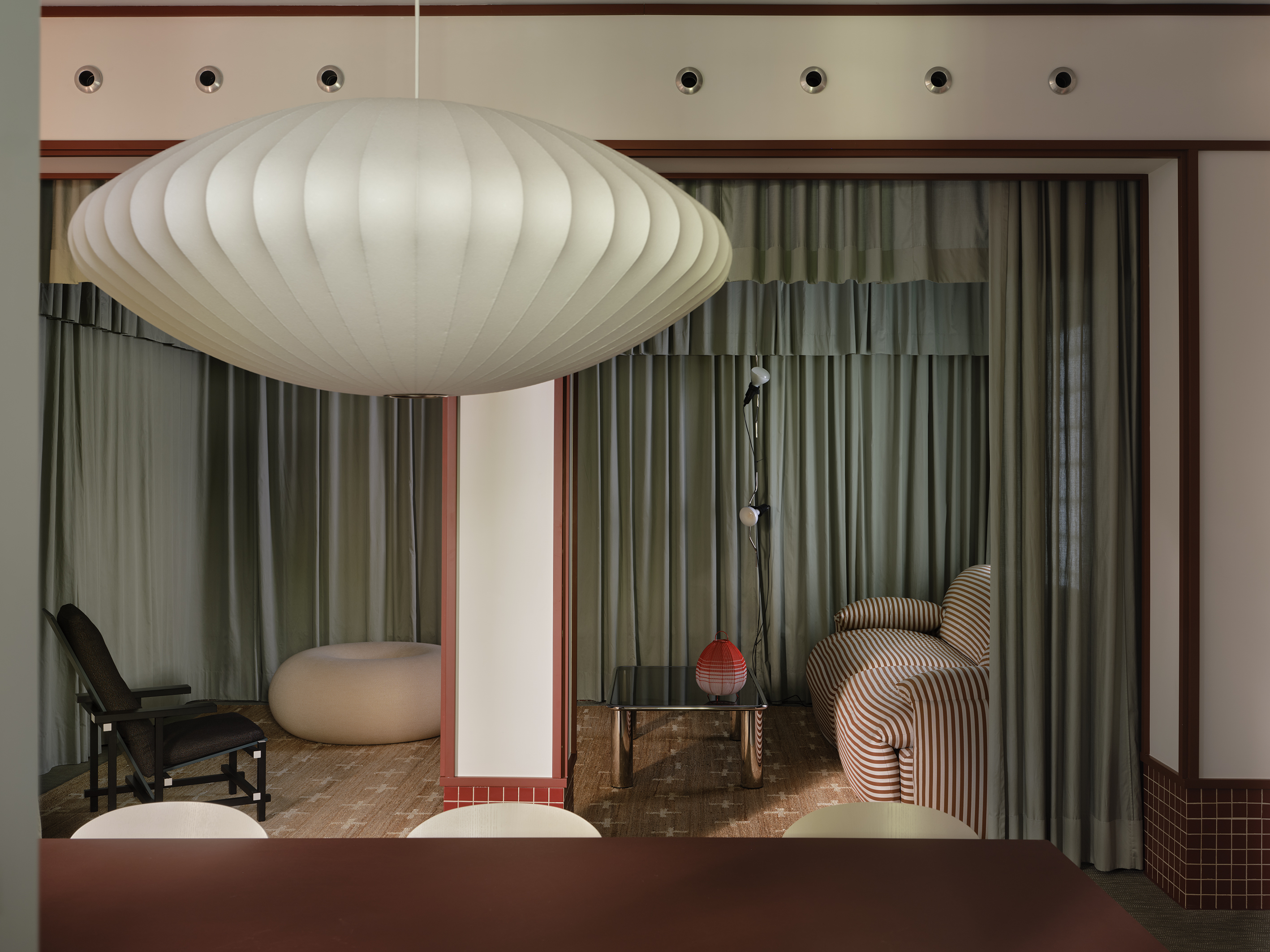 Quiet Geometry, Living Warmth: Inside PDLL70’s Refined Domestic Landscape