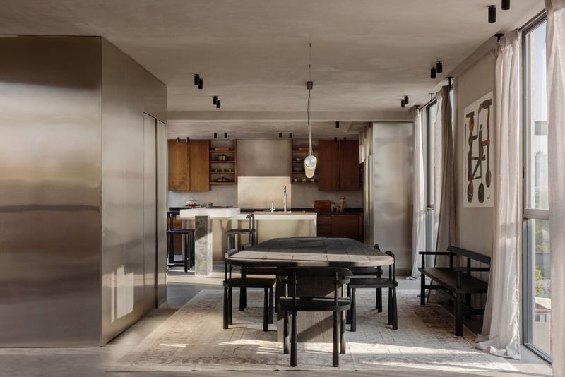 When Brutalism Comes Home: A Penthouse Renovation That Defies Expectations