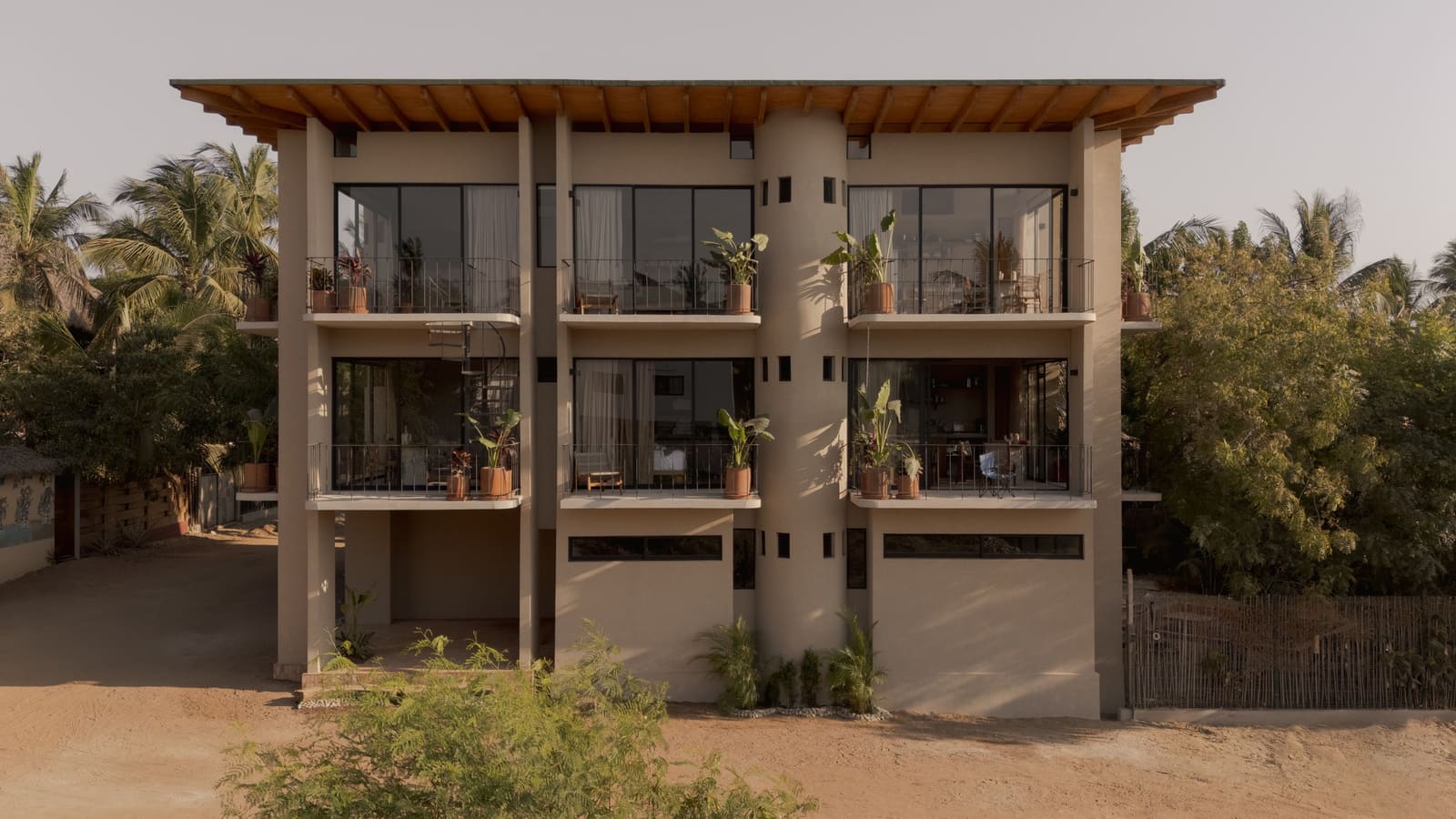 When Hospitality Meets Permanence: Coastal Living in Oaxaca