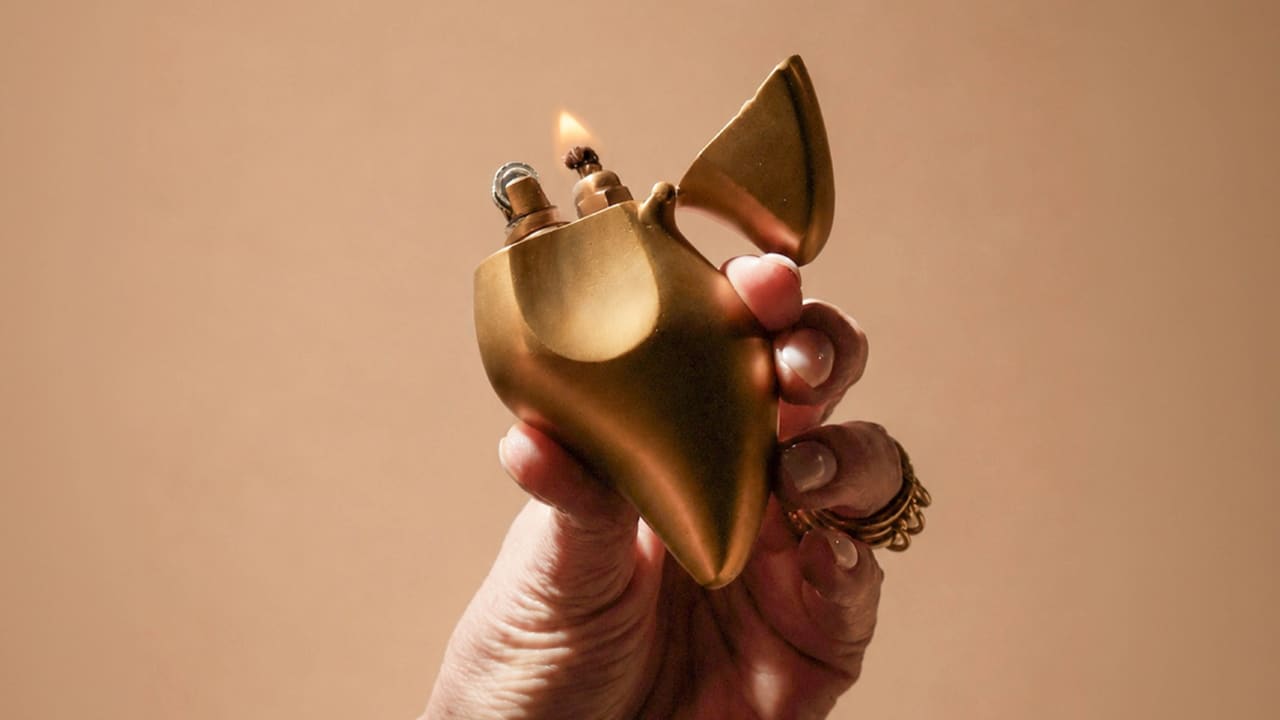 When a Lighter Becomes a Sculpture