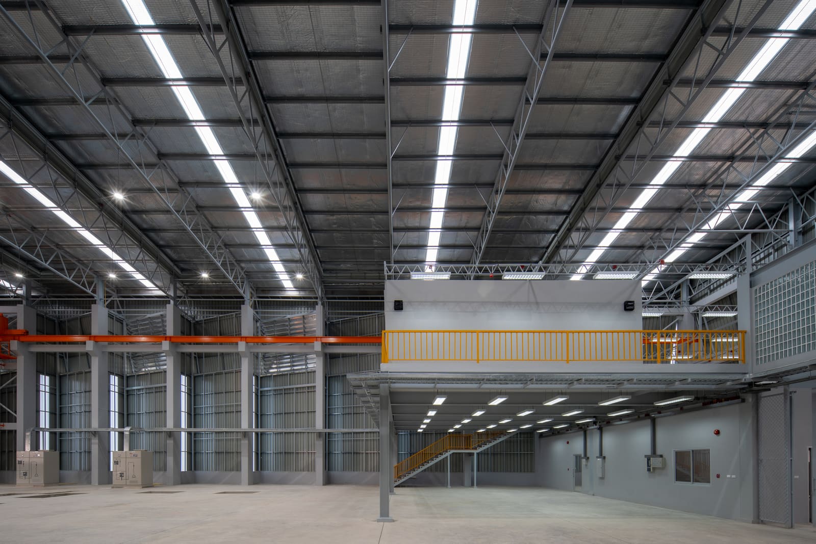 When Naval Architecture Meets Climate Logic: Rethinking Industrial Enclosure
