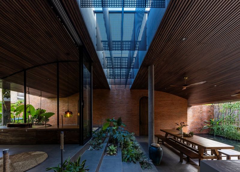 When a Roof Becomes Landscape: Topographic Living in Saigon