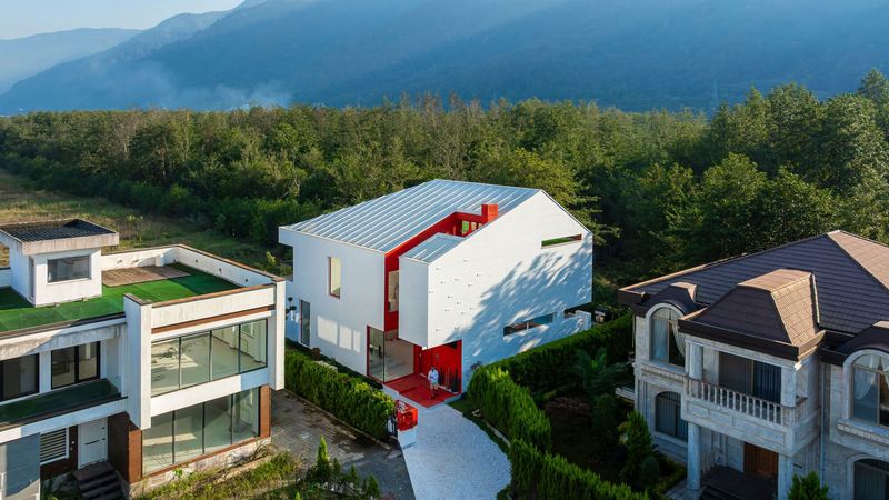 When Simplicity Demands Complexity: A Villa in Mazandaran