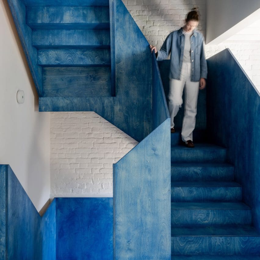 When Staircases Become Sculpture: Eight Homes Where Wood Takes Center Stage