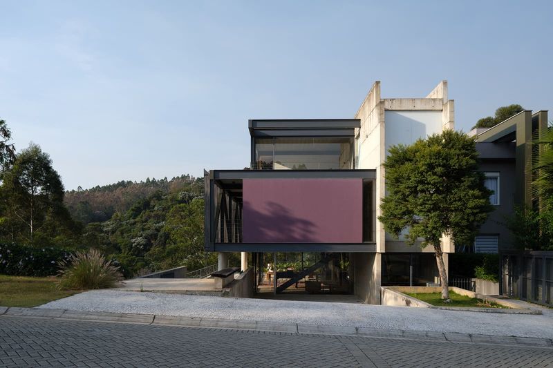 When the Valley Becomes the Architecture