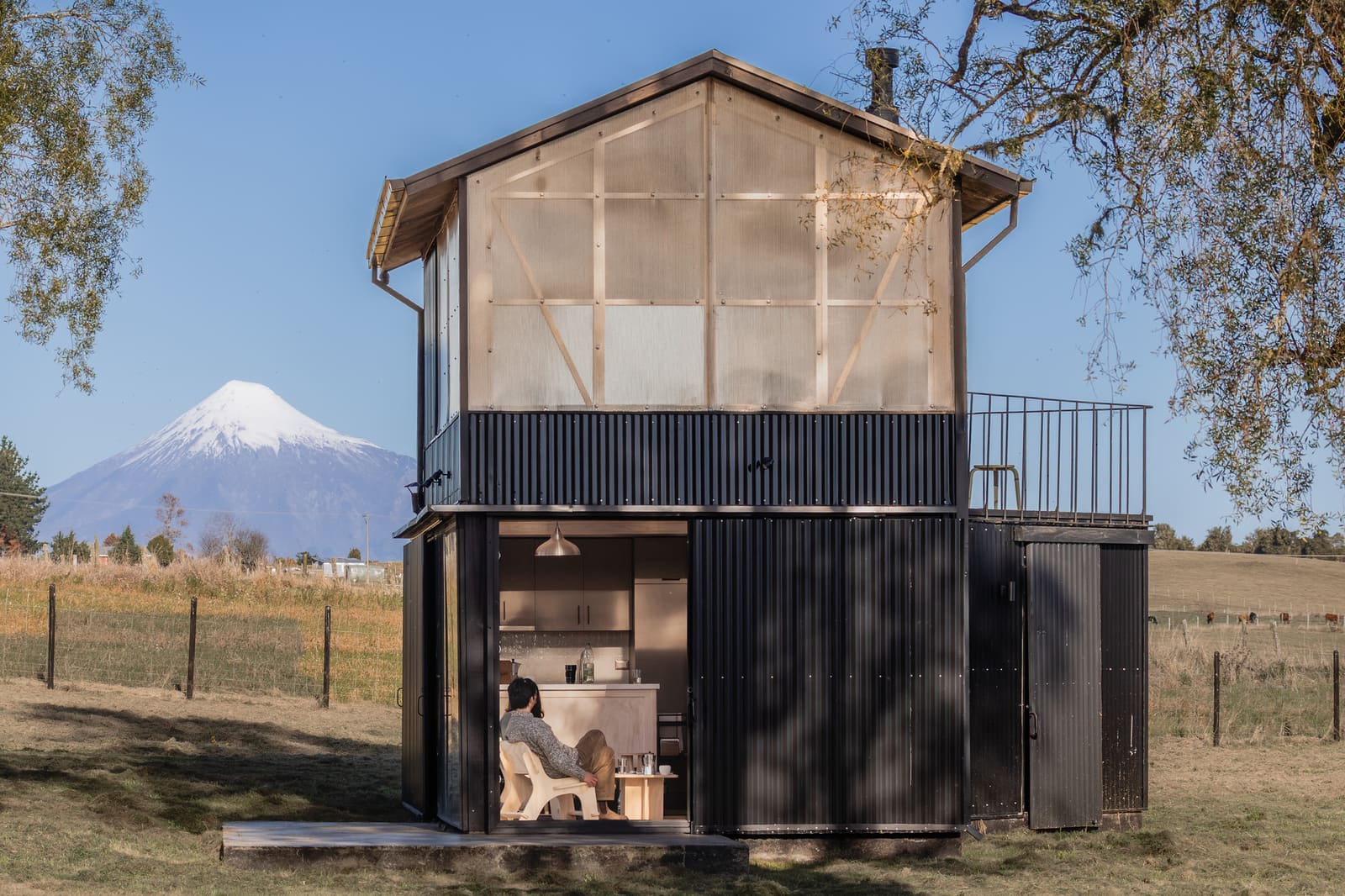 When a Watchtower Becomes a Home: Perspective Through Architecture