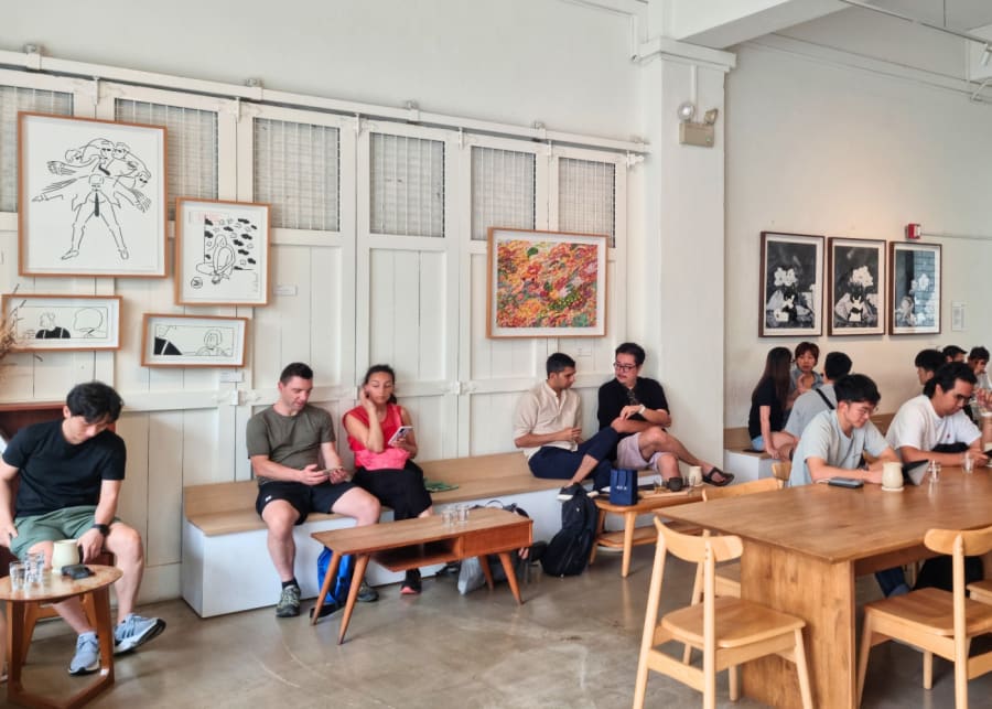 Where Singapore Stirs Its Coffee Slowly