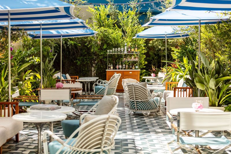Where to Stay When You Want Miami Small