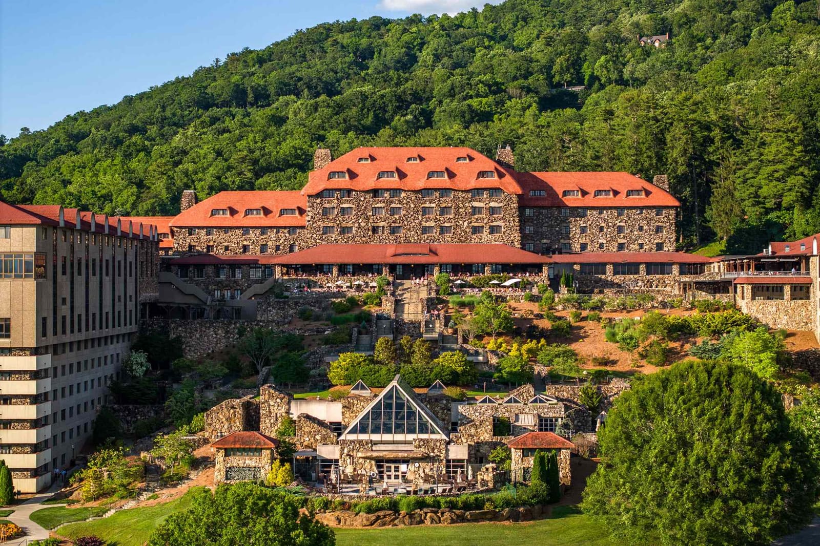 Where We Rest Between the Ridges: Asheville's Evolving Hotel Landscape