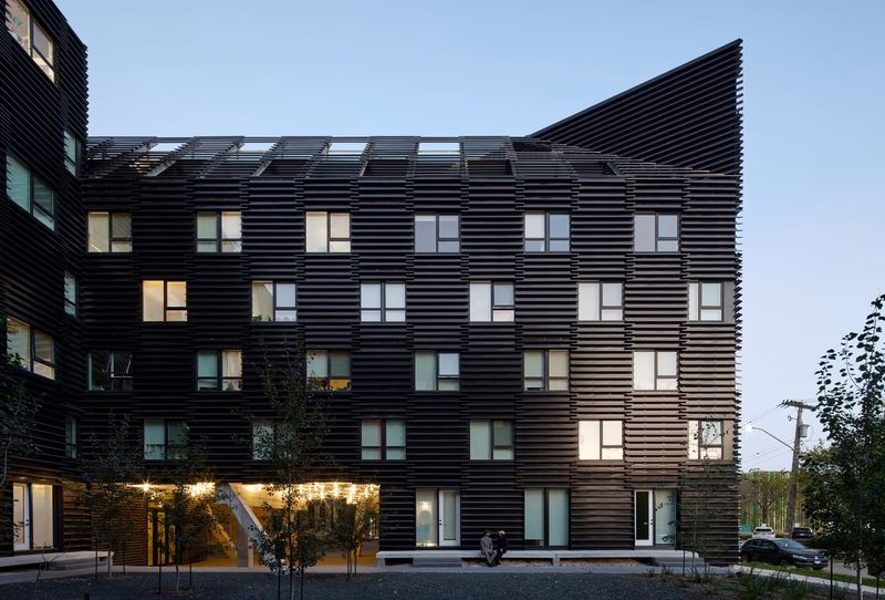 How a Winnipeg Warehouse Became a Model for Transparent Urban Living
