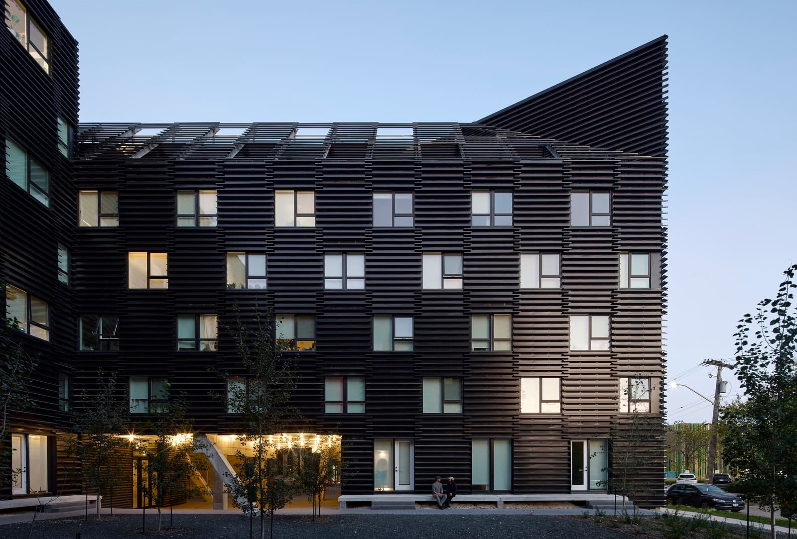 How a Winnipeg Warehouse Became a Model for Transparent Urban Living