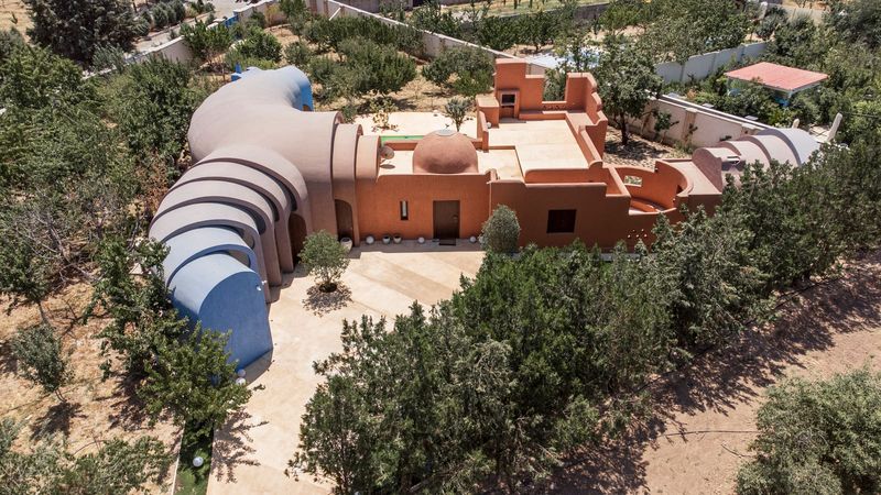How ZAV Architects Expanded a 1970s Tehran Villa Without Erasing Its Past